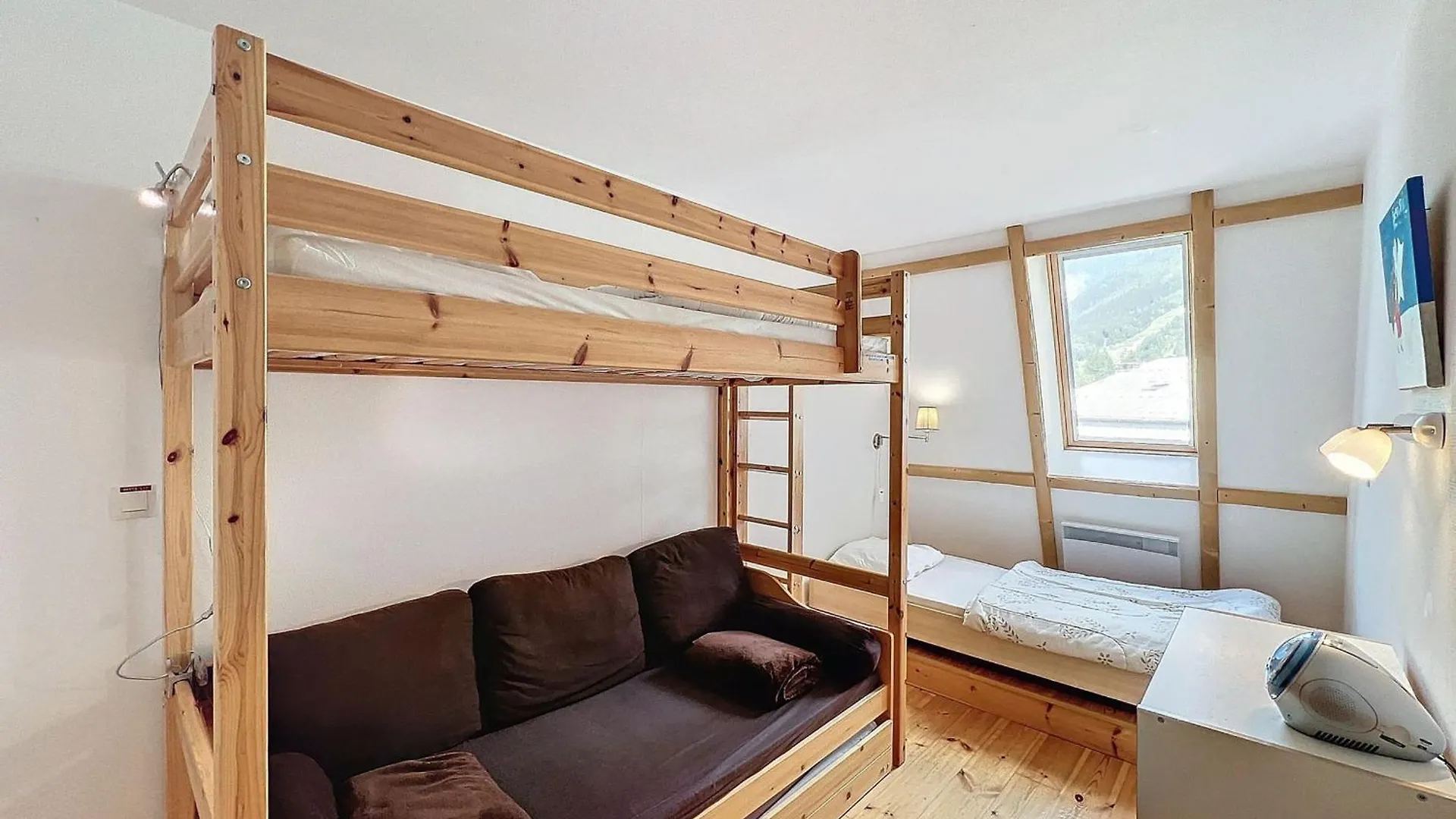 Apartment Appartement Chamonix Centre, 4 Pers, 2 Ch. Avec Balcon, Parking, Proche Telepherique Et Remontees - Fr-1-507-24 France